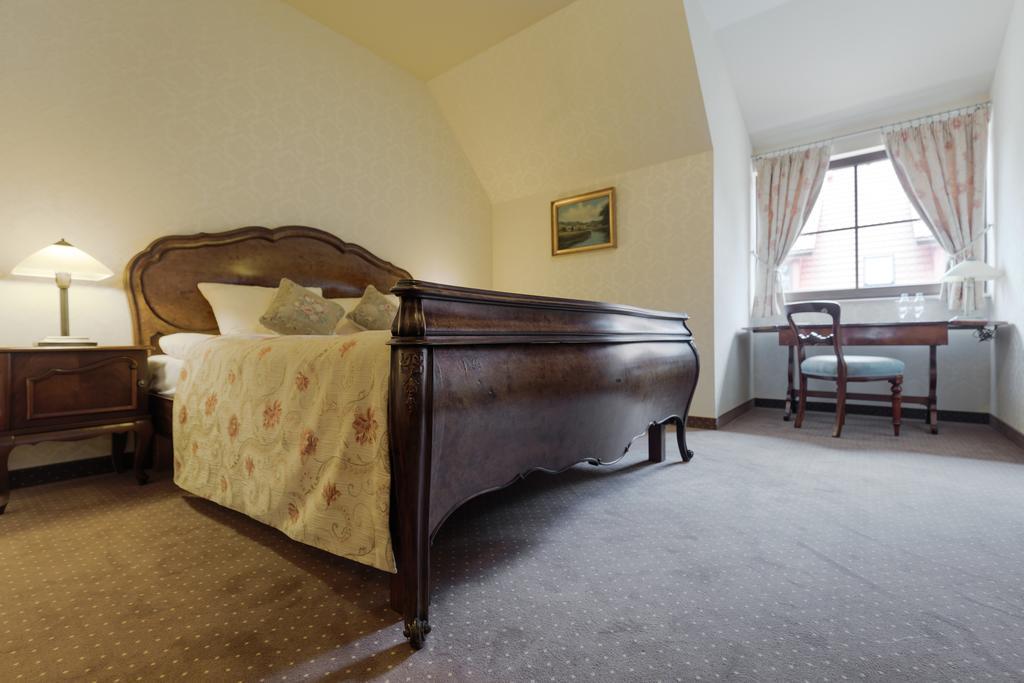 Hotel Folwark Zgierz Værelse billede